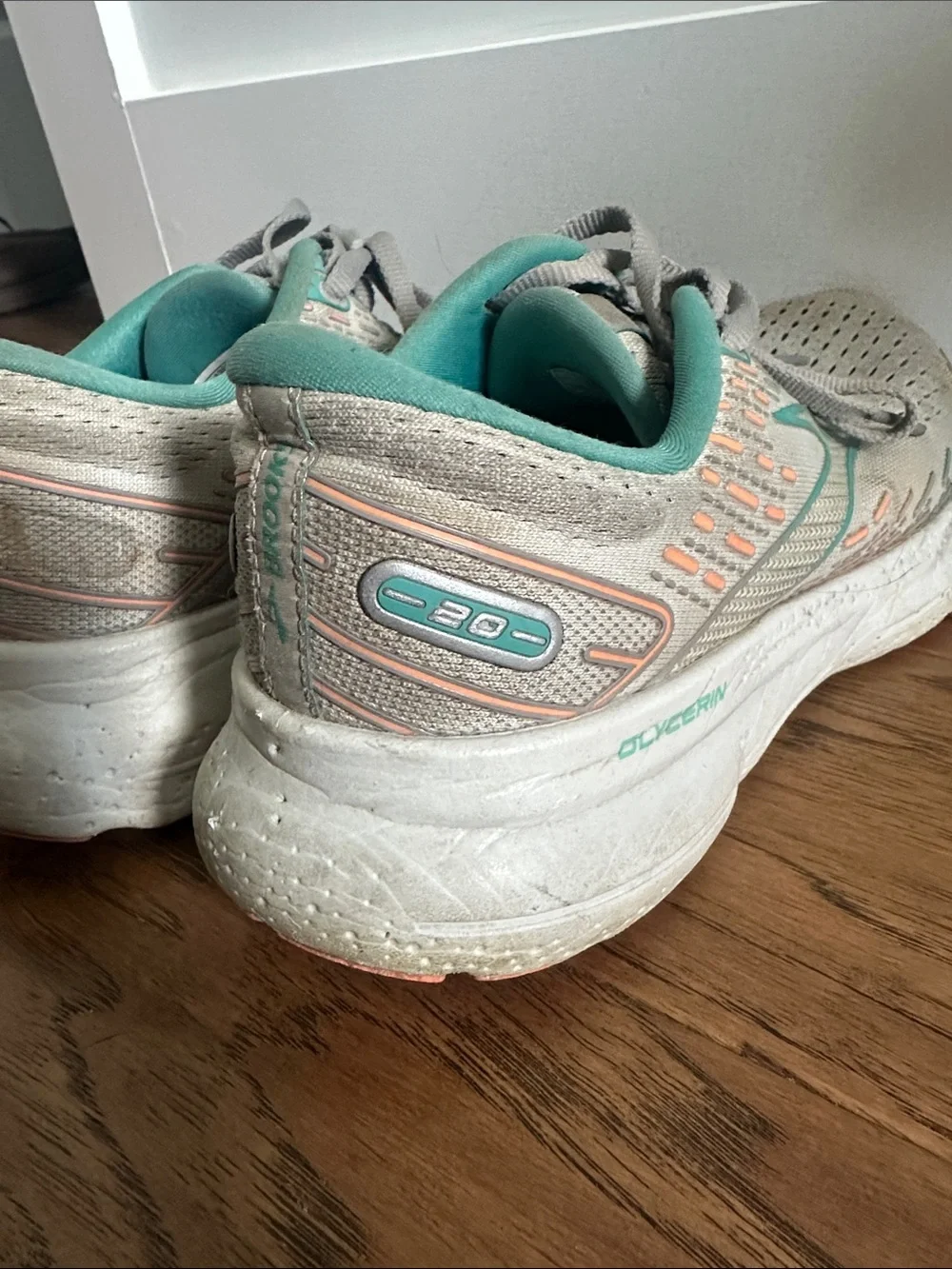 Brooks glycerin size